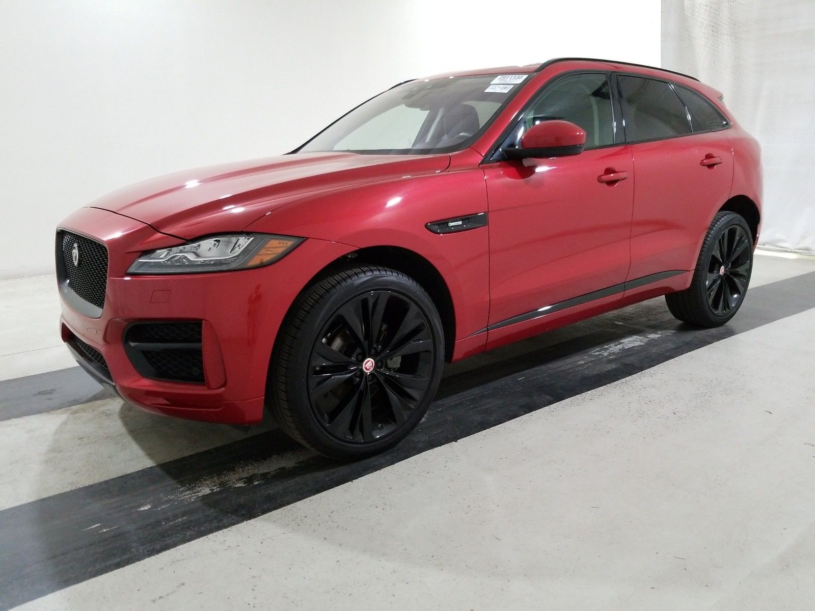 Купить JAGUAR F-PACE 2018: Авто с пробегом из США в Бишкеке и Кыргызстане. Бу  авто с авторынков США