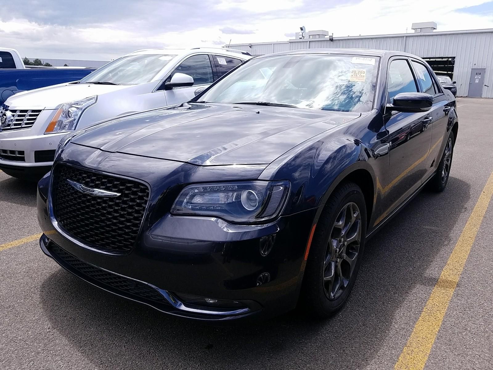 Купить CHRYSLER 300 2017: Авто с пробегом из США в Бишкеке и Кыргызстане.  Бу авто с авторынков США