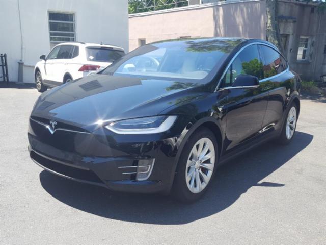 купить 2018 Tesla Model X P100d на аукционе в сша