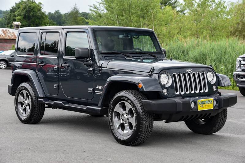 wrangler jk unlimited sahara 4x4 suv