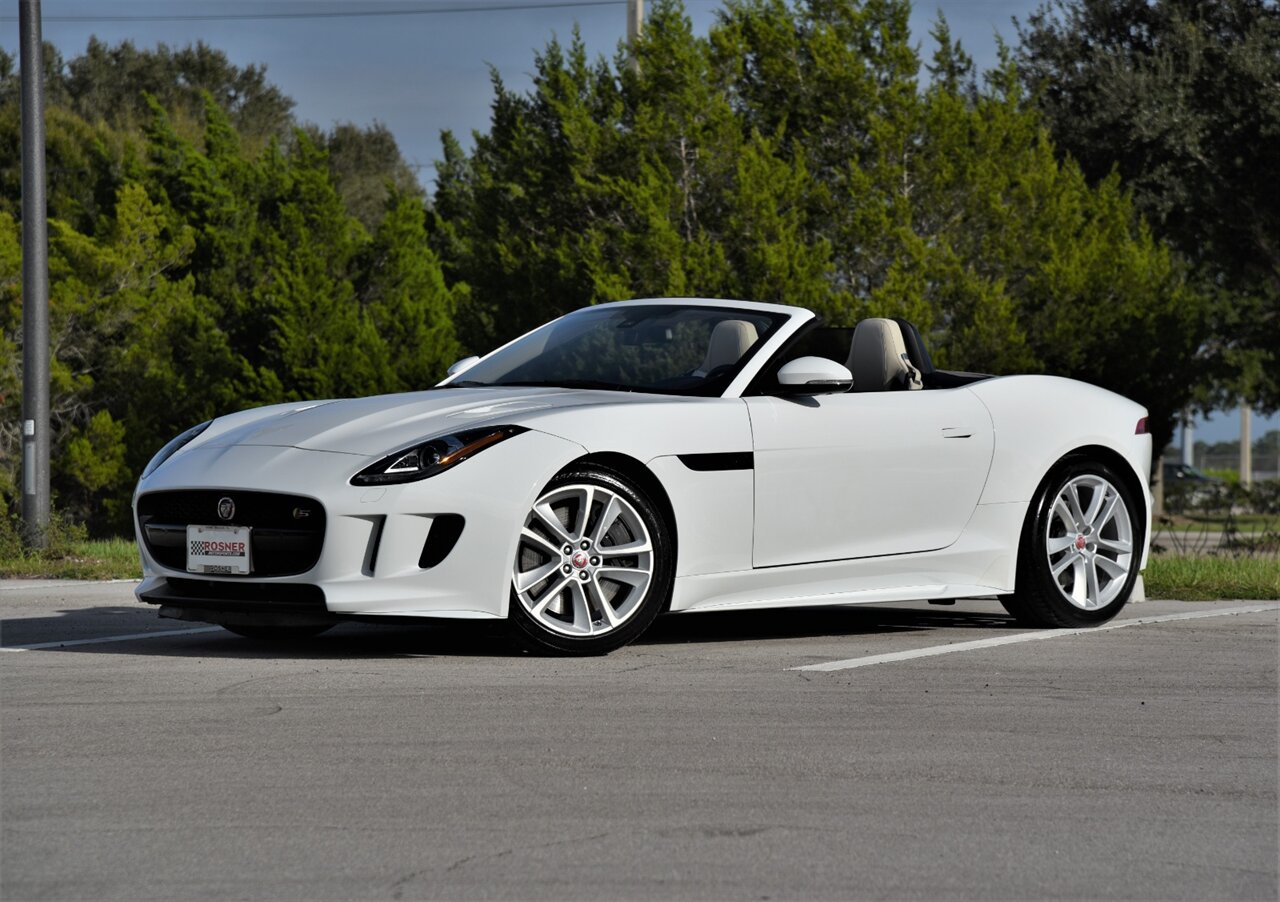 2017 Jaguar F-type . Lot 999186911667 Vin SAJWJ6FV2H8K43806