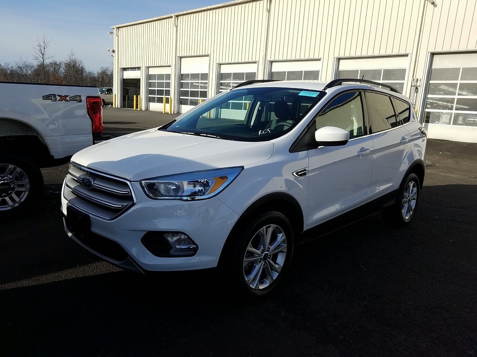 2018 Ford Escape 1.5. Lot 99911943308 Vin 1FMCU9GD8JUB18561