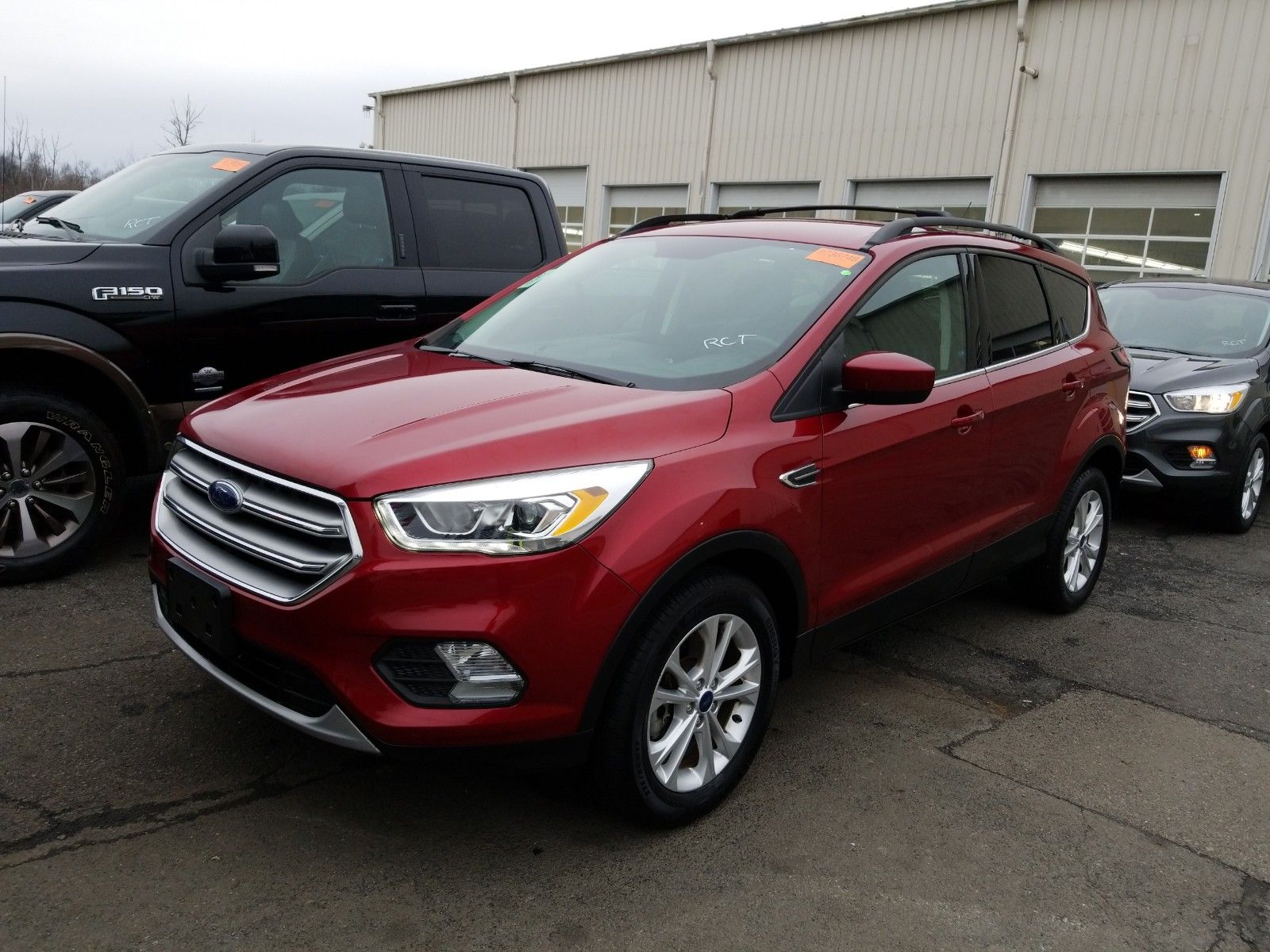 2017 Ford Escape 1.5. Lot 99911945931 Vin 1FMCU9GD4HUA86752