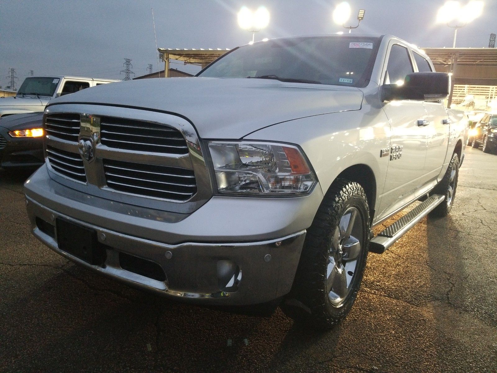 2017 Ram 1500 5.7. Lot 99917867044 Vin 1C6RR6LT0HS700971