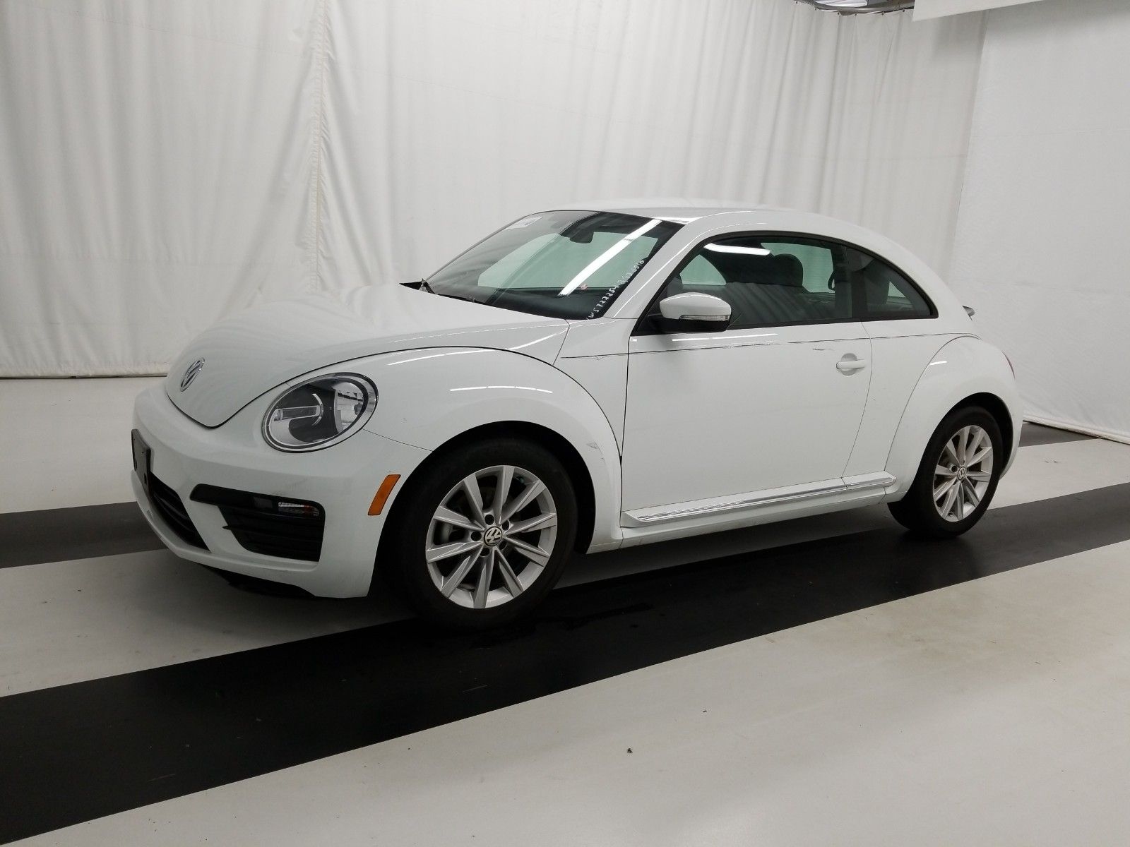 VW Beetle 2018