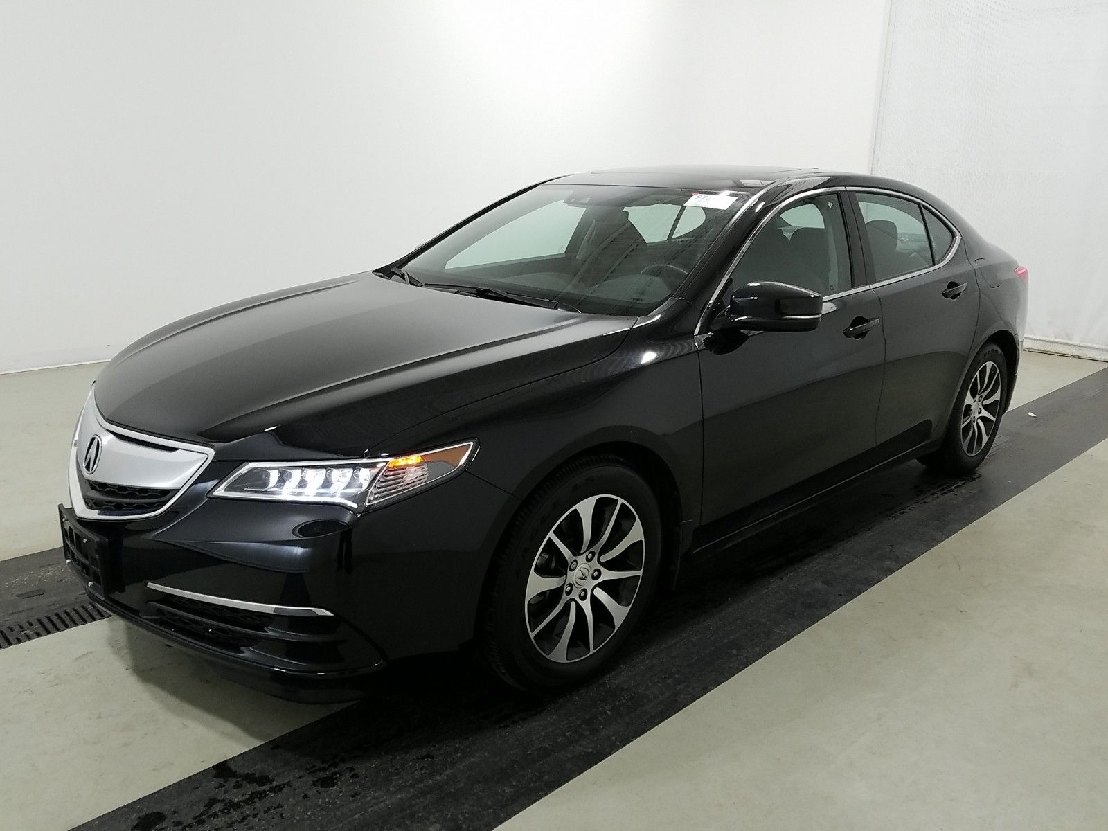 2017 Acura Tlx 2.4. Lot 99913217916 Vin 19UUB1F52HA010590