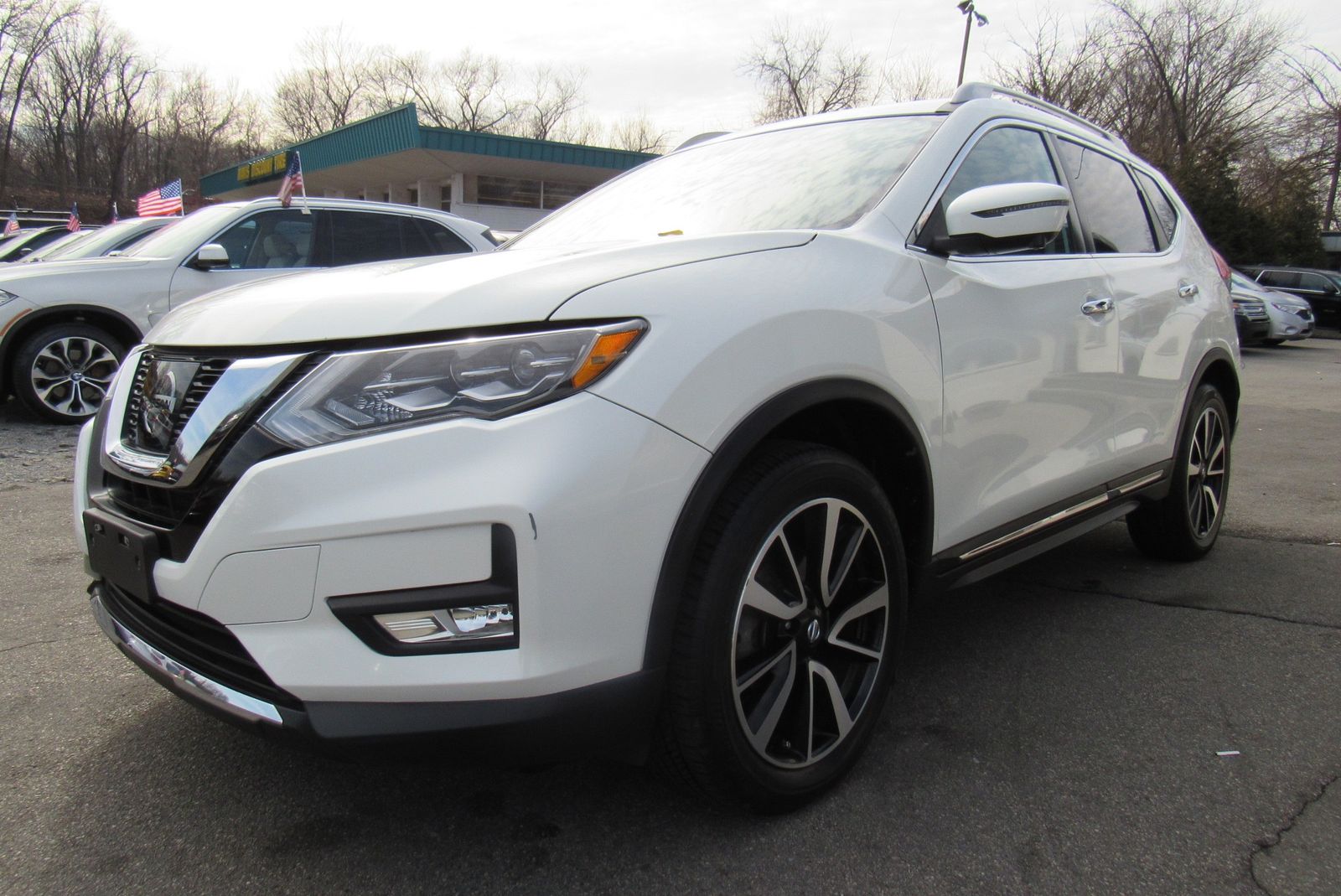 2017 Nissan Rogue . Lot 999186213422 Vin 5N1AT2MV7HC811555