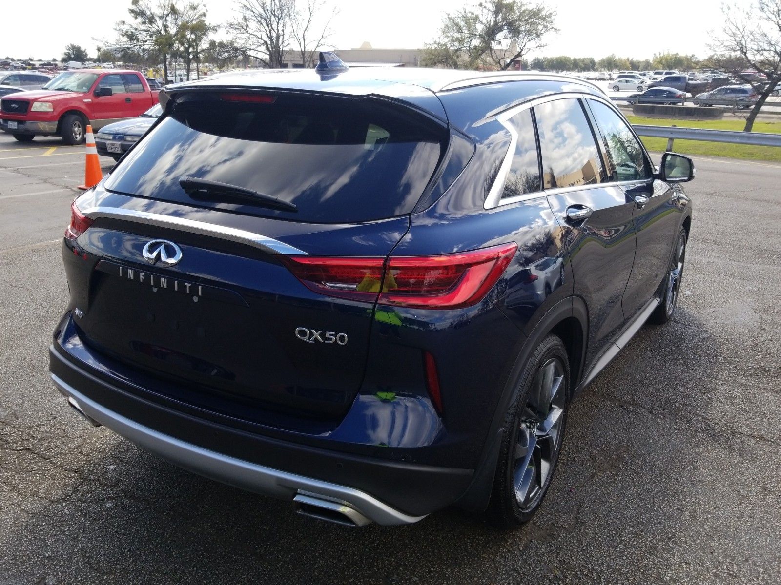 2019 Infiniti Qx50 2.0. Lot 99917959960 Vin 3PCAJ5M39KF115445