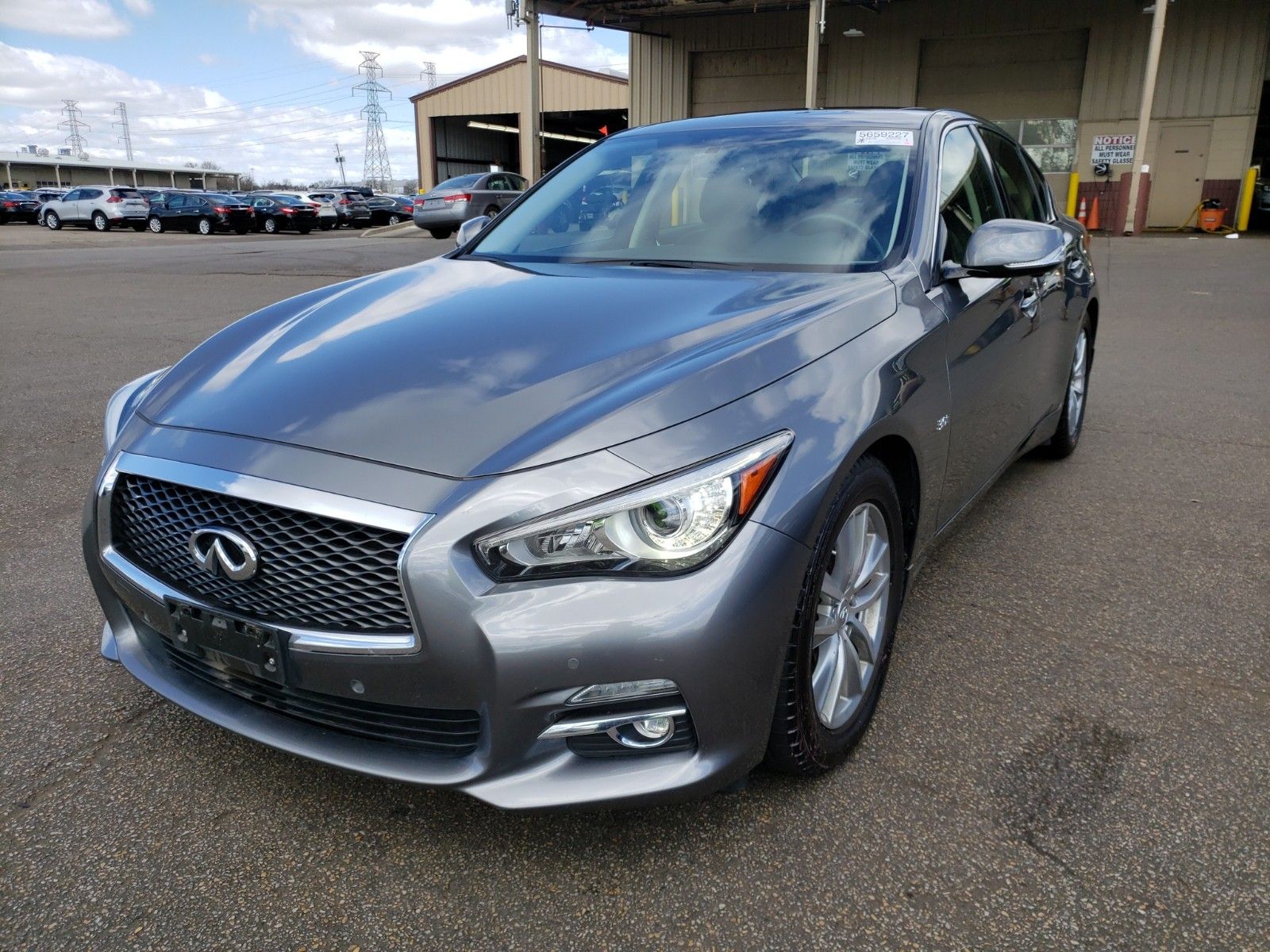 2017 Infiniti Q50 3.0. Lot 99917951975 Vin JN1EV7AP0HM732244