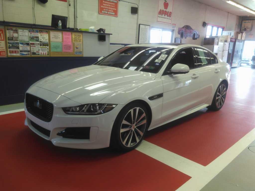2017 Jaguar Xe . Lot 999186920028 Vin SAJAF4BV9HA961125