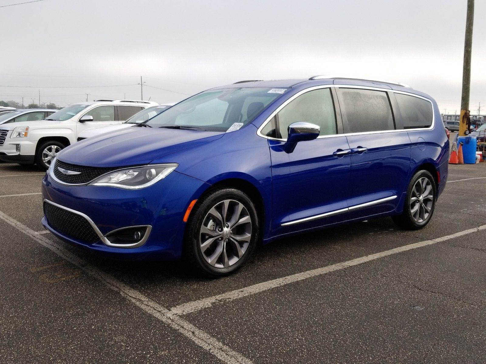 pacifica 2019 limited