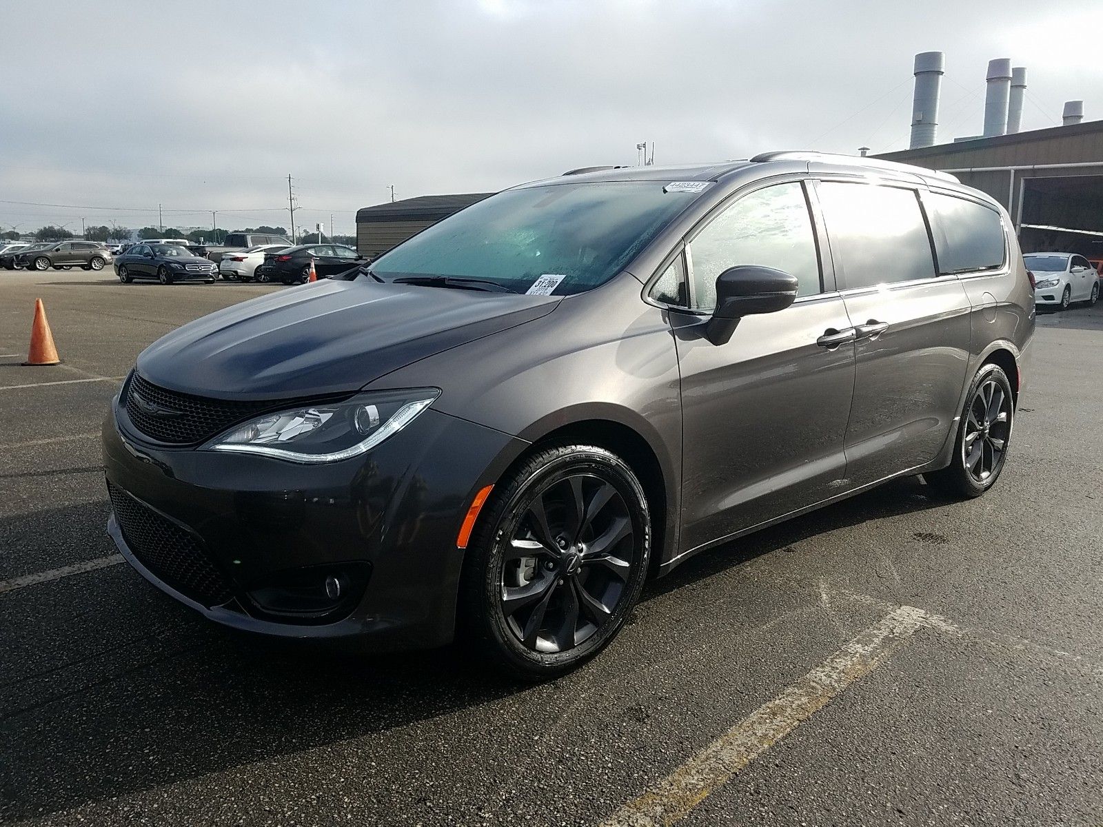 pacifica 2019 limited