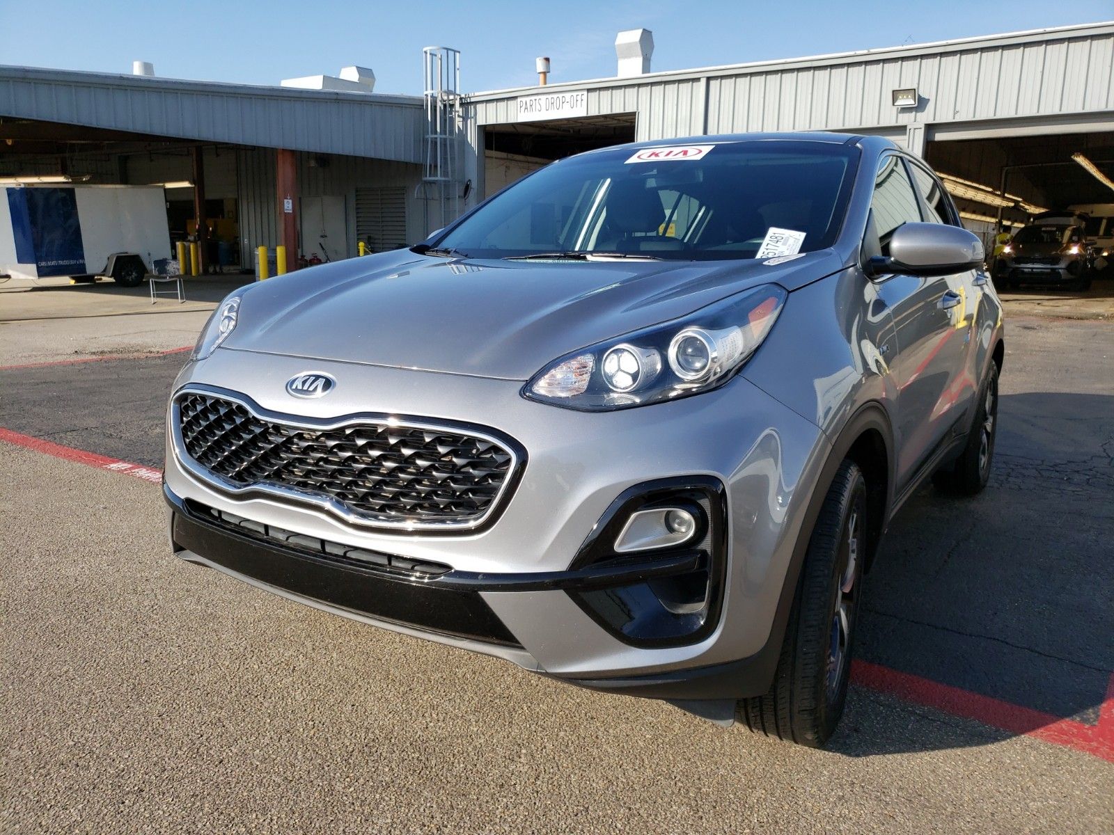 Автомобиль 2020 KIA SPORTAGE AWD 4C LX купить на аукционе Manheim в США в  Минске, цена в Беларуси на КолумбАвто