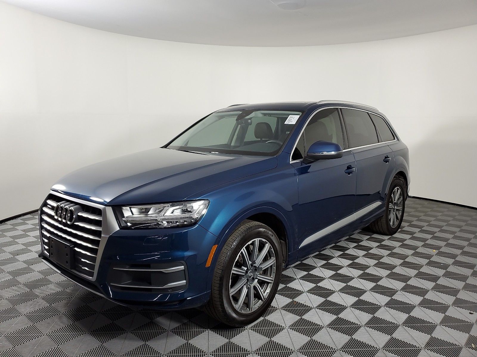 Купить AUDI Q7 2019: Авто с пробегом из США в Бишкеке и Кыргызстане. Бу авто  с авторынков США