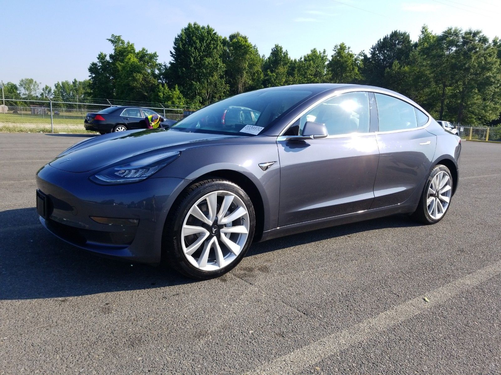 2019 Tesla Model 3 . Lot 99912772974 Vin 5YJ3E1EA7KF315016