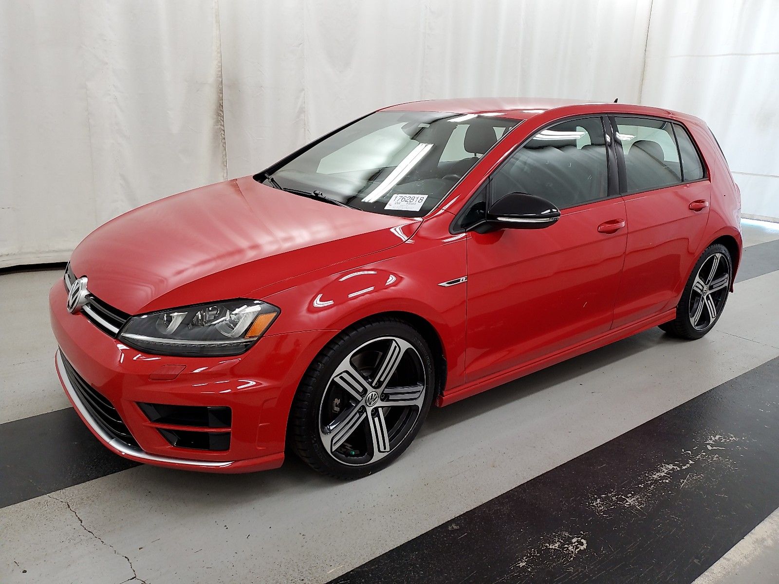 2016 Volkswagen Golf r 2.0. Lot 99912228006 Vin WVWLF7AU0GW241621