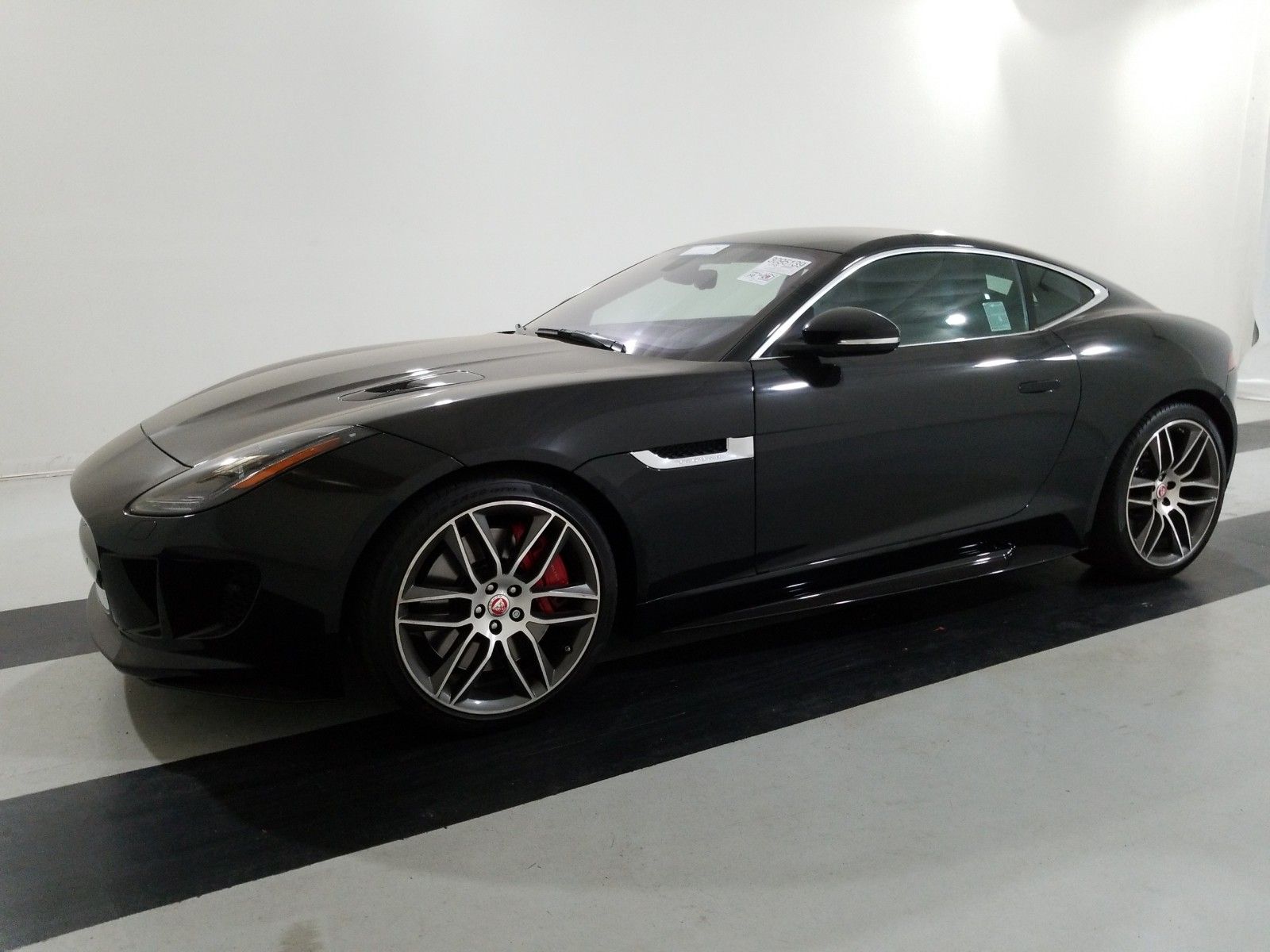 2017 Jaguar F-type 5.0. Lot 99913814656 Vin SAJWJ6DL1HMK42011
