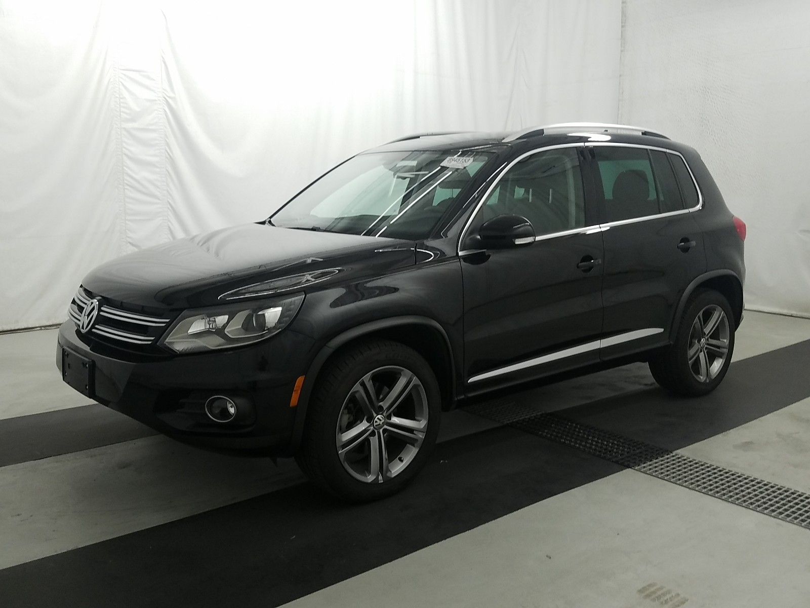 2017 Volkswagen Tiguan 2.0. Lot 99913385779 Vin WVGTV7AX6HK014905