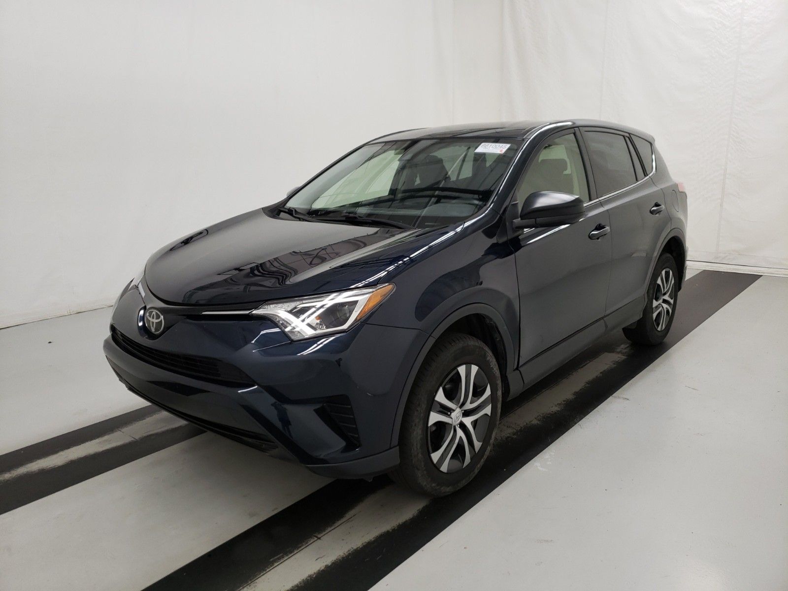2017 Toyota Rav4 2.5. Lot 99921273345 Vin JTMBFREV0HJ161454