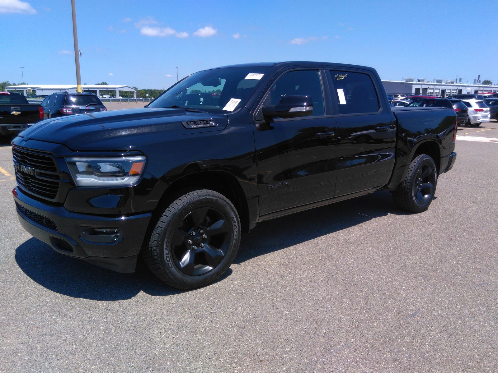 2019 Ram 1500 5.7. Lot 99913651564 Vin 1C6SRFFT1KN515735