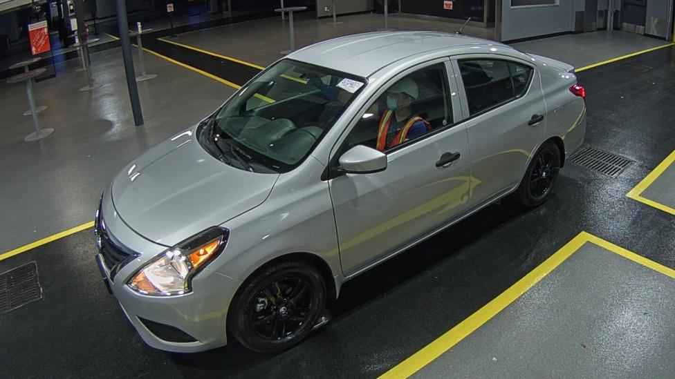 2018 Nissan Versa 1.6. Lot 99918142613 Vin 3N1CN7AP1JL833302