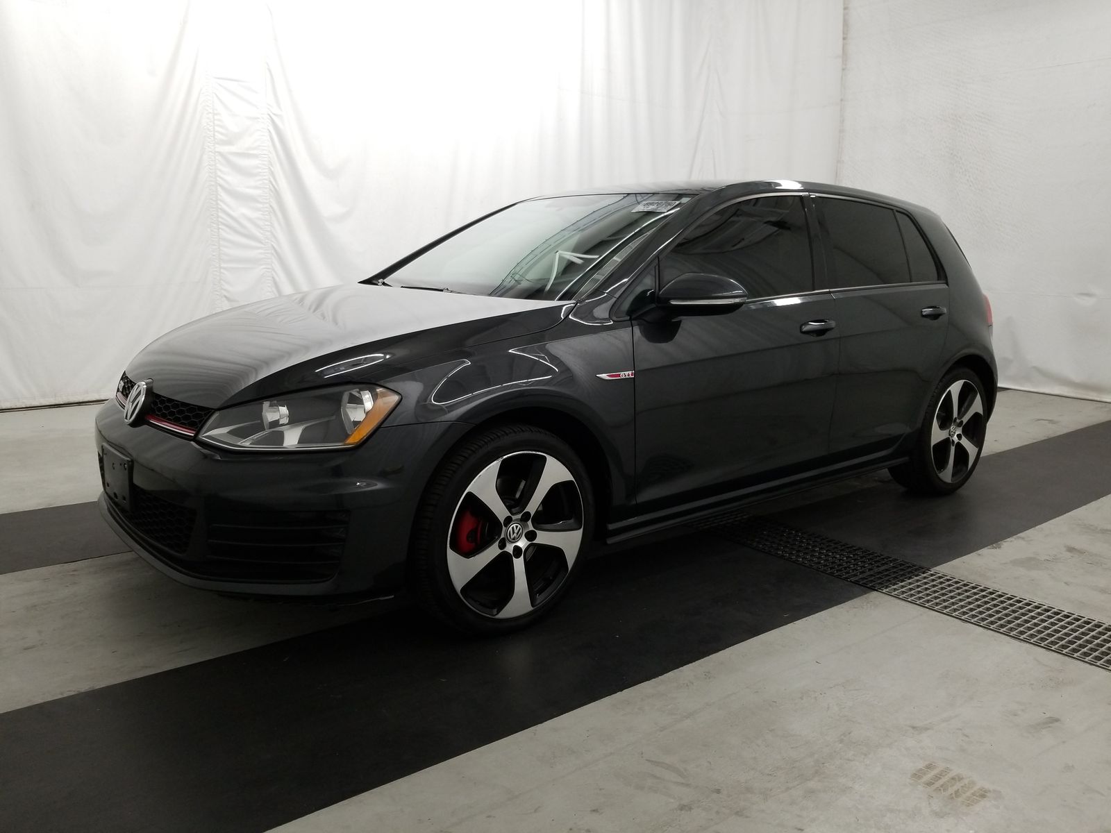 2017 Volkswagen Golf gti 2.0. Lot 99913349749 Vin 3VW5T7AU8HM050433