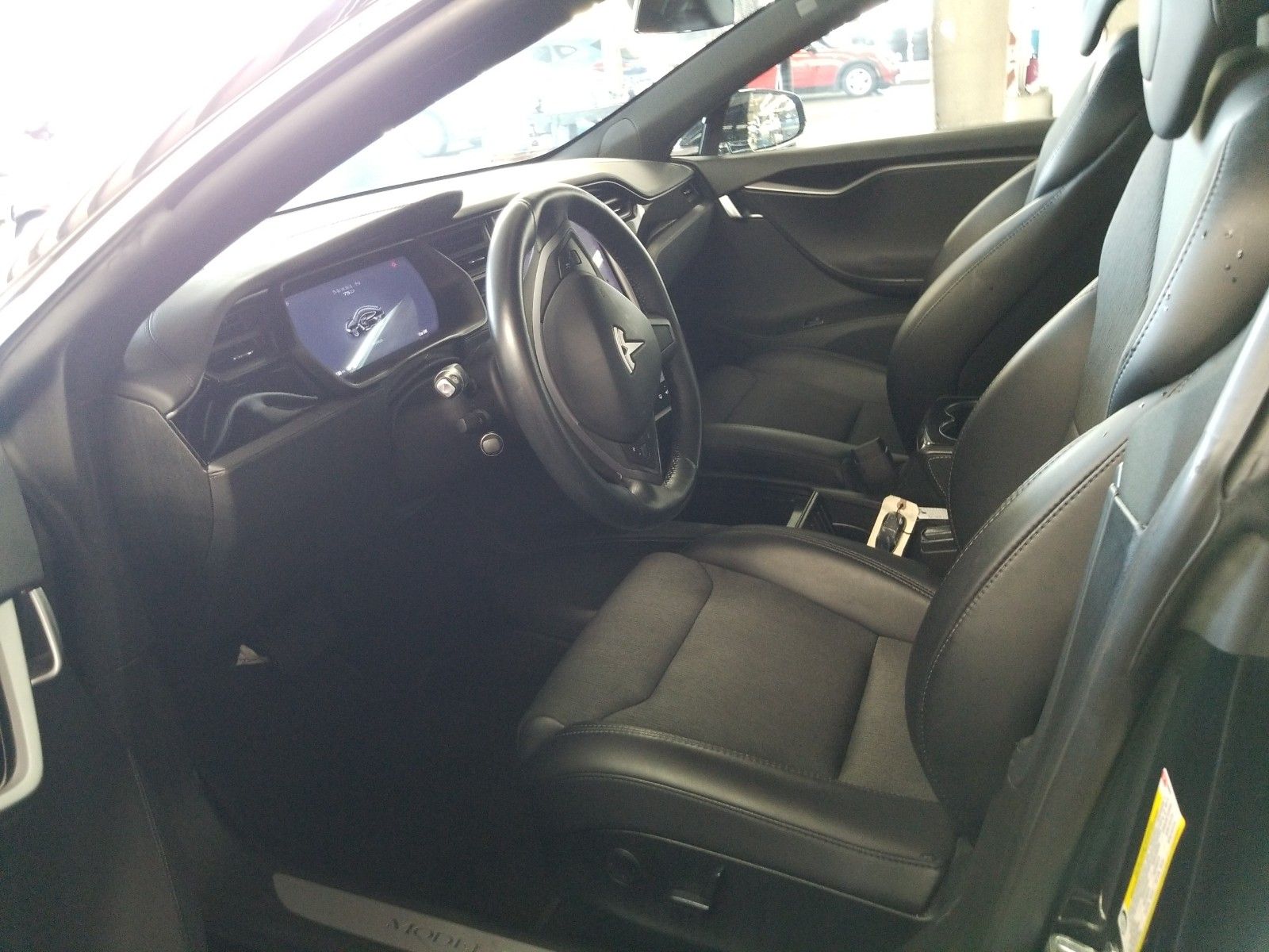 2018 Tesla Model s . Lot 99913852395 Vin 5YJSA1E25JF280992