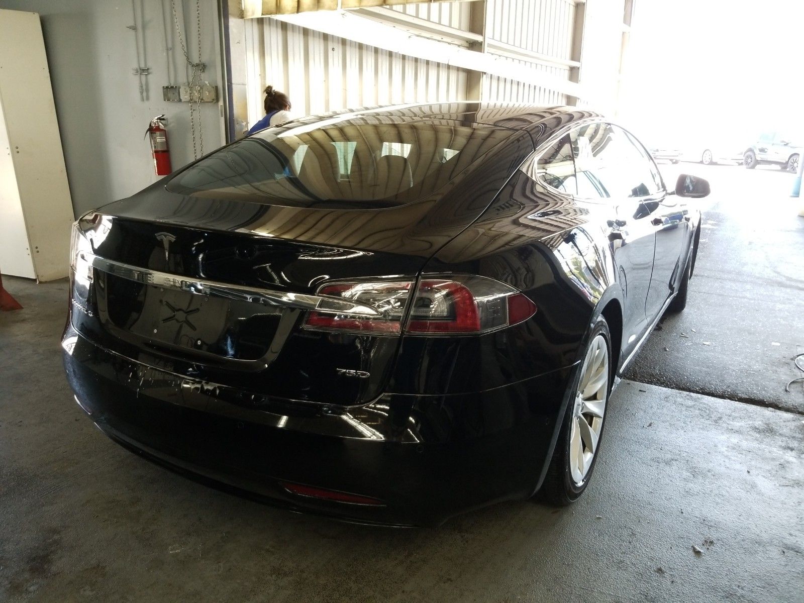 2018 Tesla Model s . Lot 99913852395 Vin 5YJSA1E25JF280992