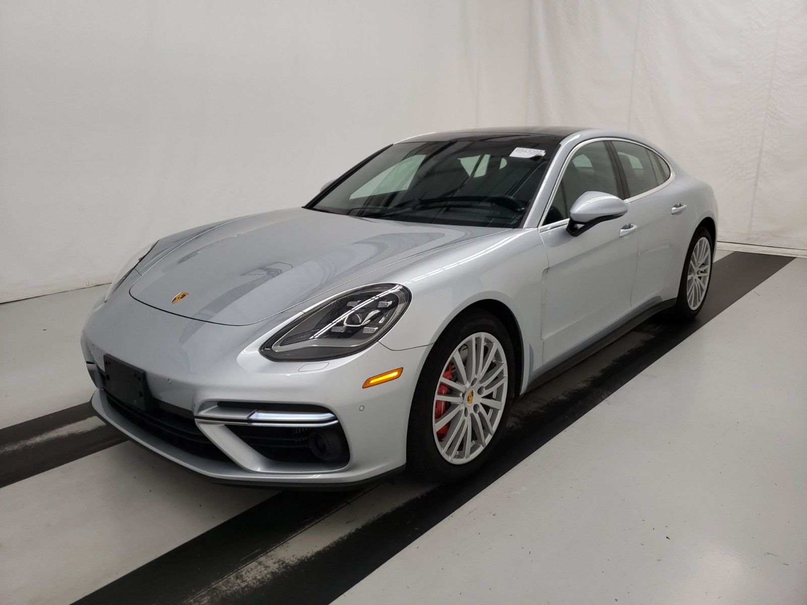 2017 Porsche Panamera 4.0. Lot 99921331330 Vin WP0AF2A79HL150712