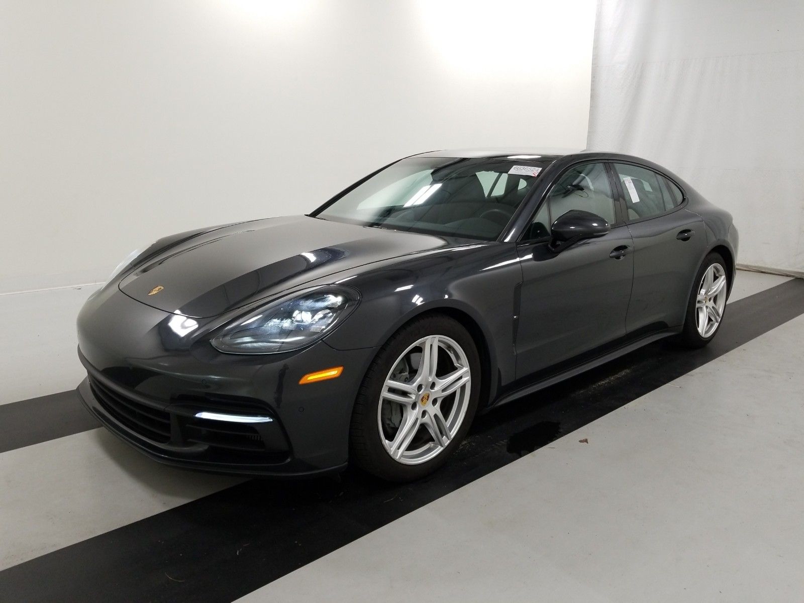 2017 Porsche Panamera 2.9. Lot 99921320923 Vin WP0AB2A77HL122533