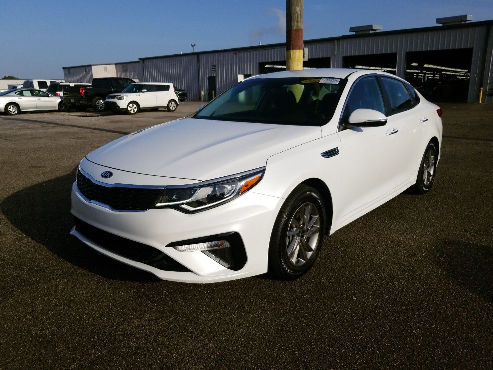 2020 Kia Optima 2.4. Lot 99914180870 Vin 5XXGT4L37LG432817