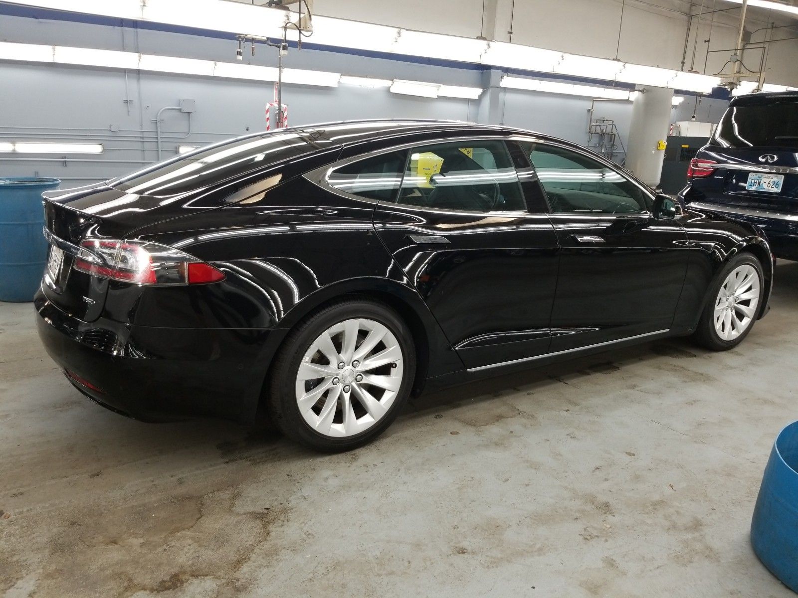 2018 Tesla Model s . Lot 99913867816 Vin 5YJSA1E24JF280840