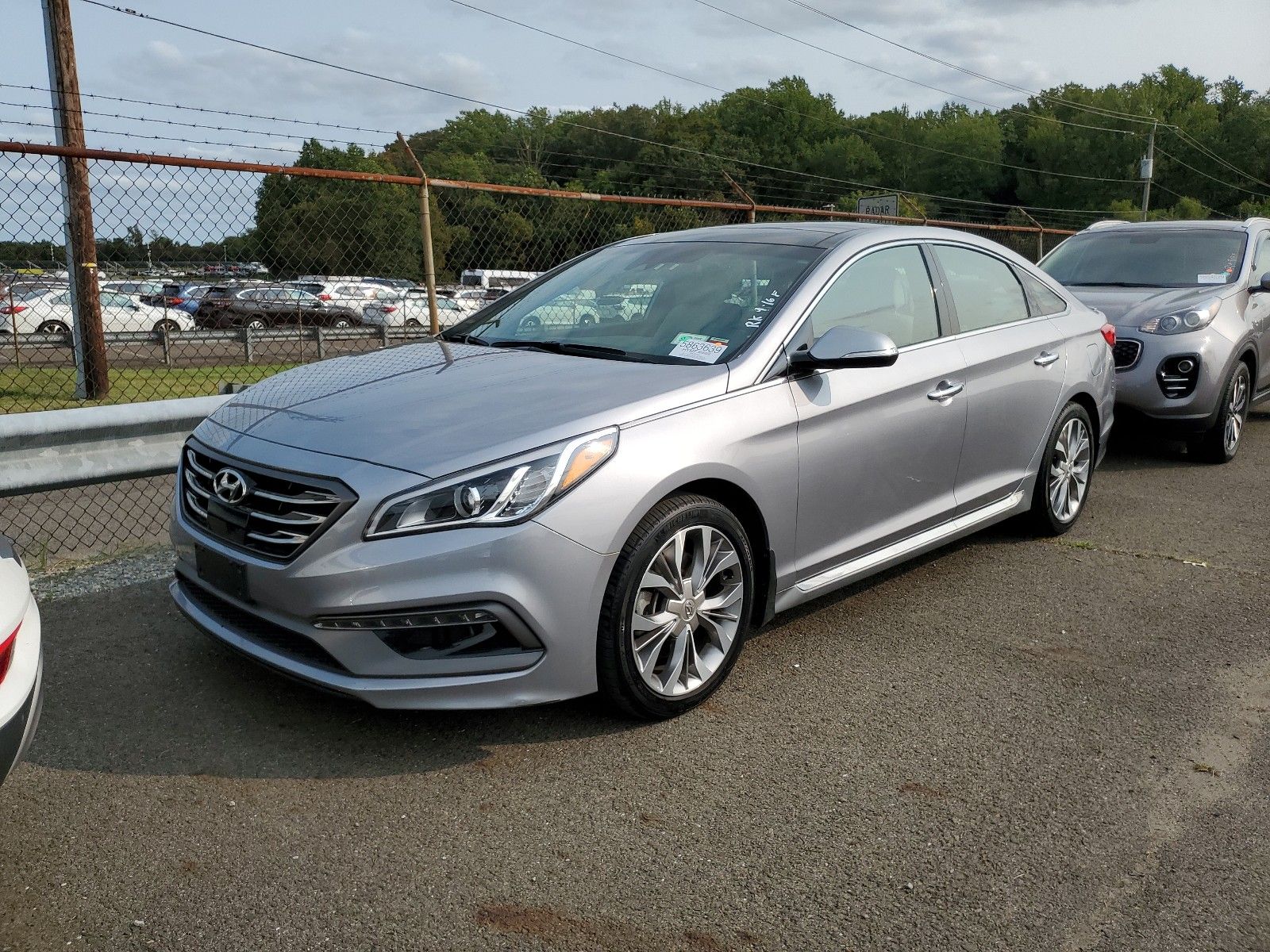 2017 Hyundai Sonata 2.0. Lot 99917512437 Vin 5NPE34AB7HH528427