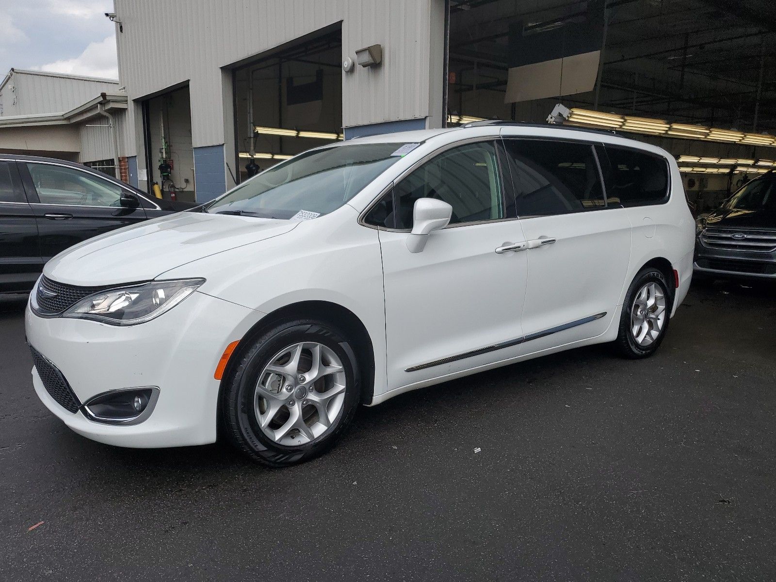 2018 Chrysler Pacifica 3.6. Lot 999204926478 Vin 2C4RC1BG8JR321144