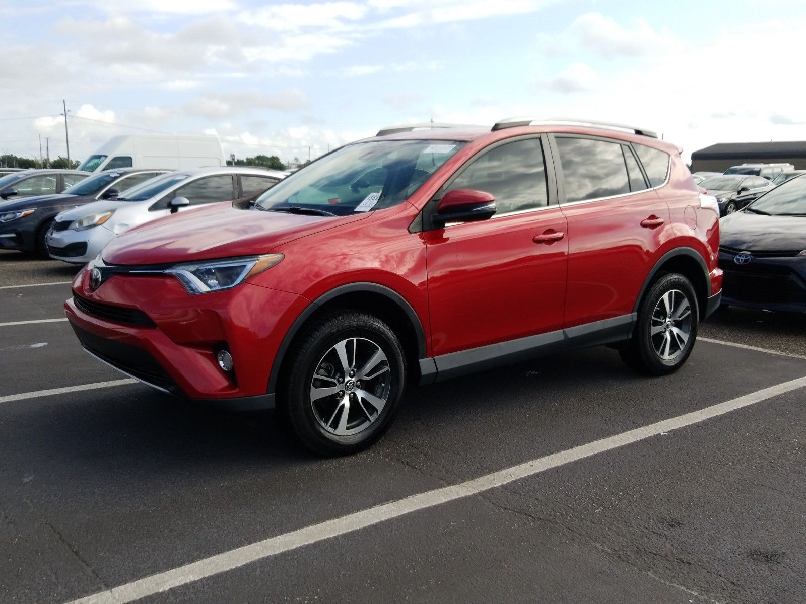 2017 Toyota Rav4 2.5. Lot 99915945606 Vin 2T3WFREV1HW397629