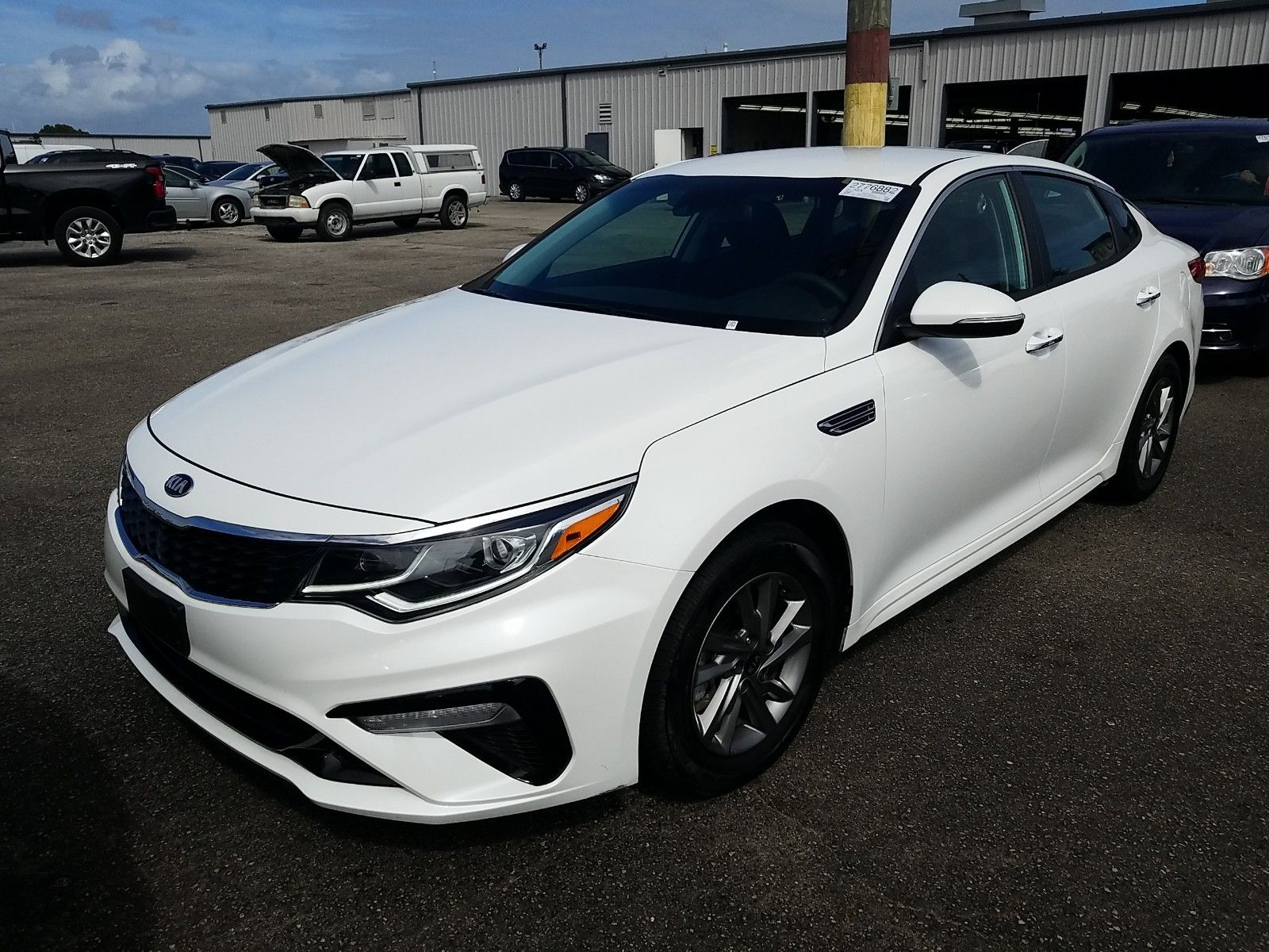 2020 Kia Optima 2.4. Lot 99914209698 Vin 5XXGT4L37LG440979