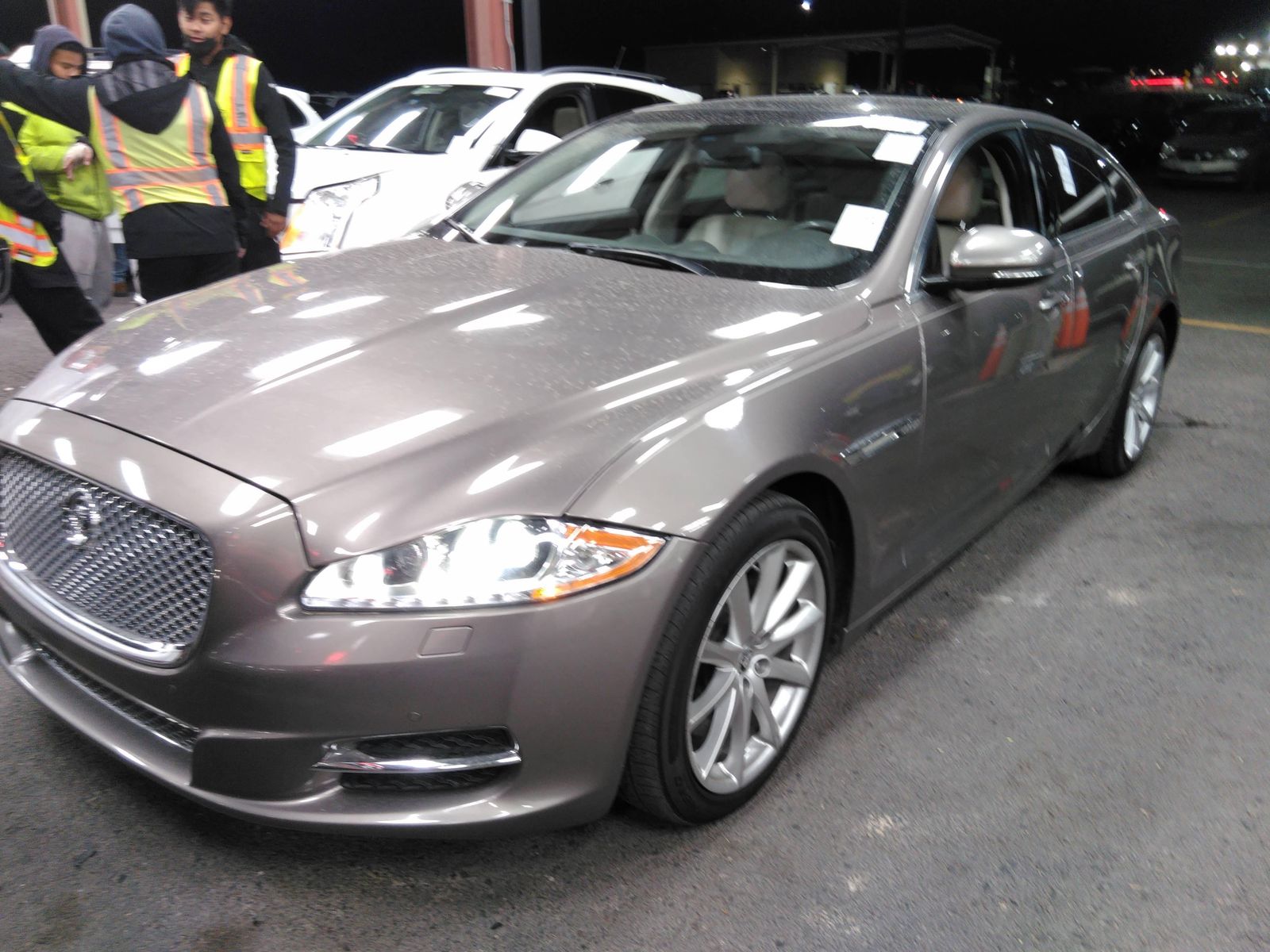 Jaguar XJ 2011