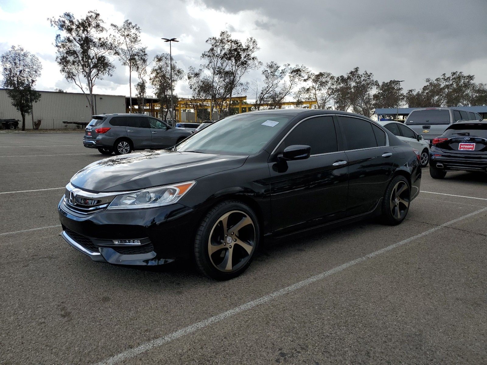 1HGCR2E57HA276024 Honda Accord 2017 from United States PLC Auction