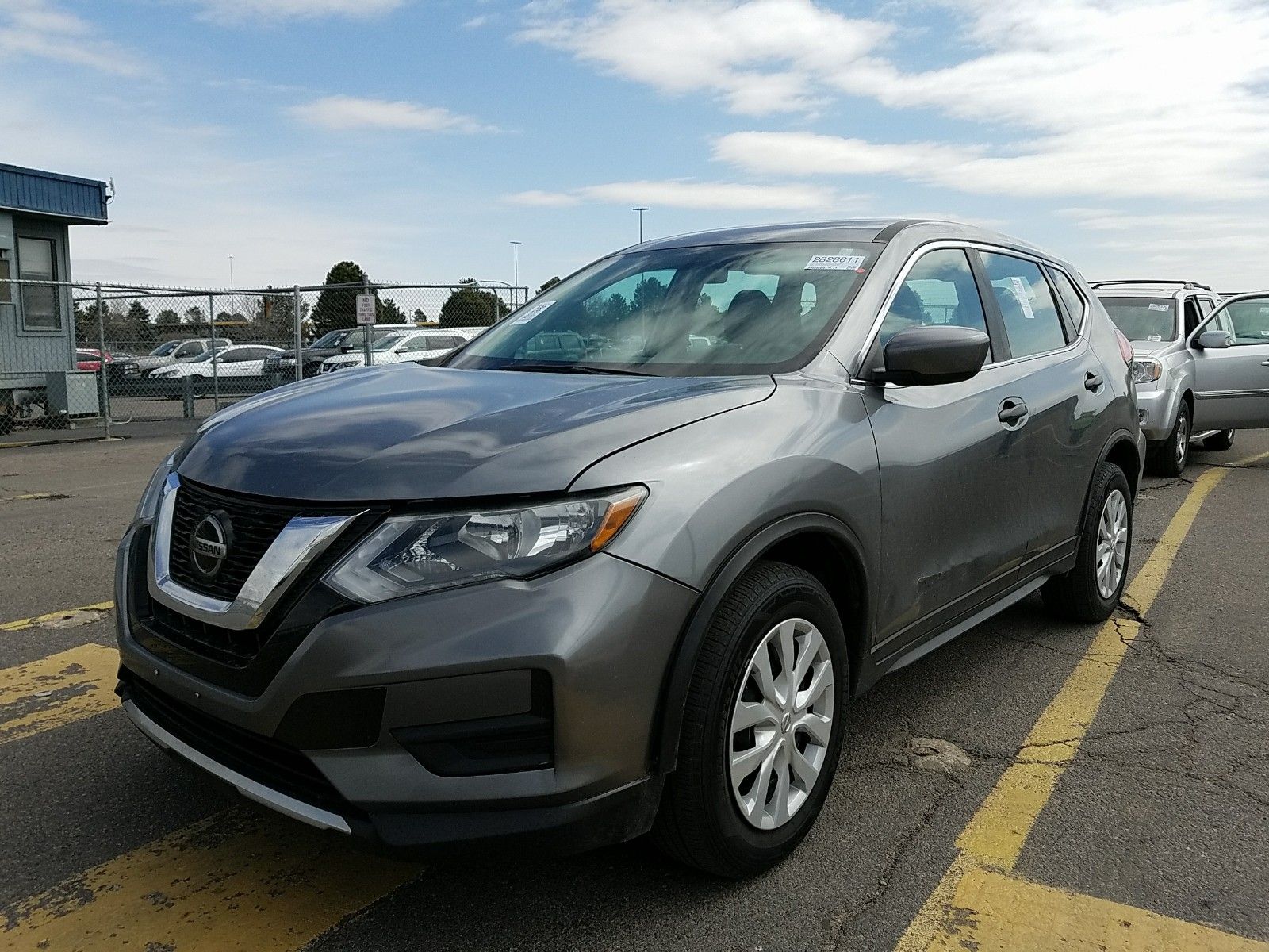 Nissan rogue 2.5. Nissan Rogue AWD. Nissan Rogue 2018. Nissan Rogue s 2018.