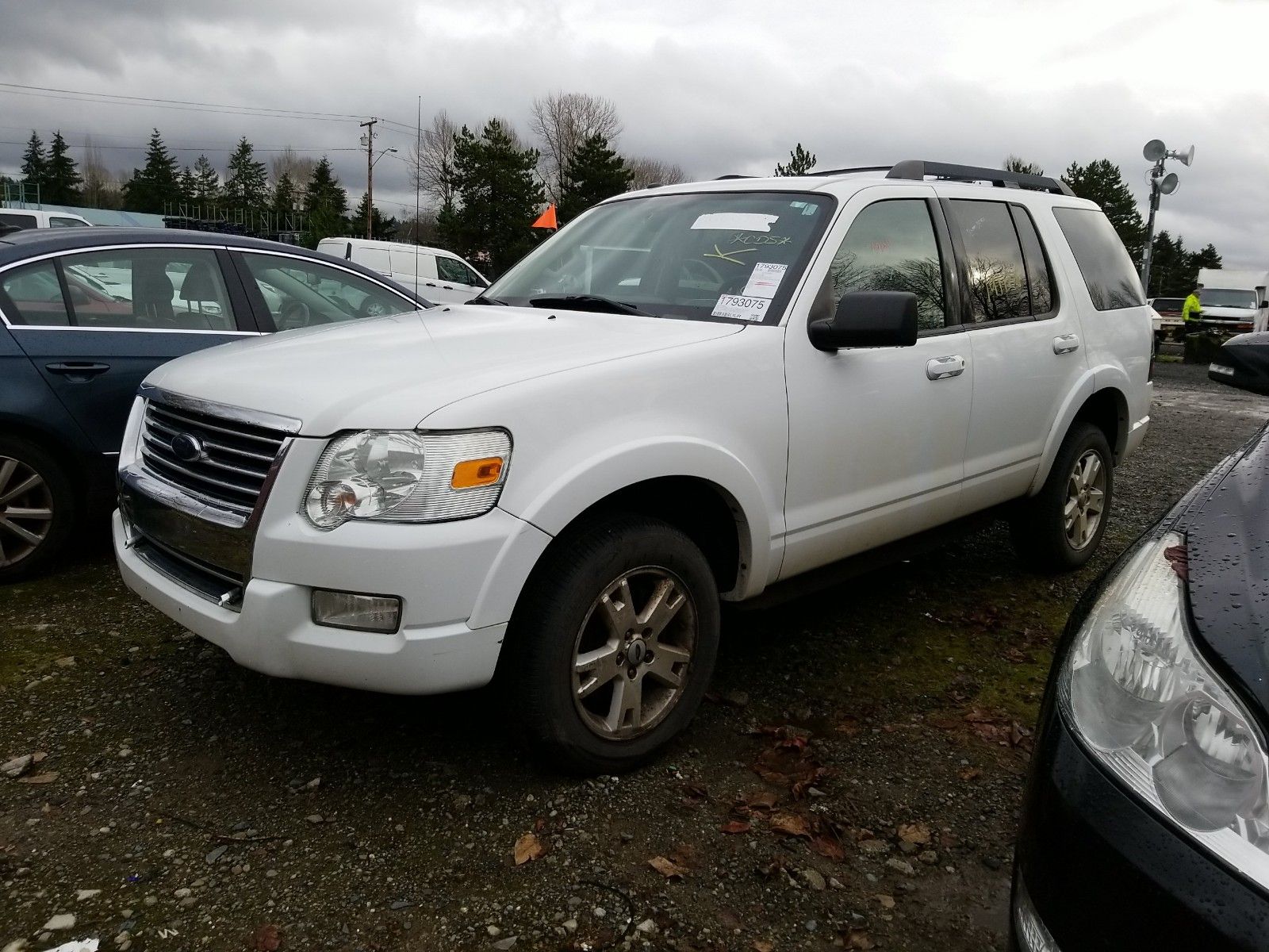 Kupit Ford Explorer 10 900 Cena S Dostavkoj Iz Ssha