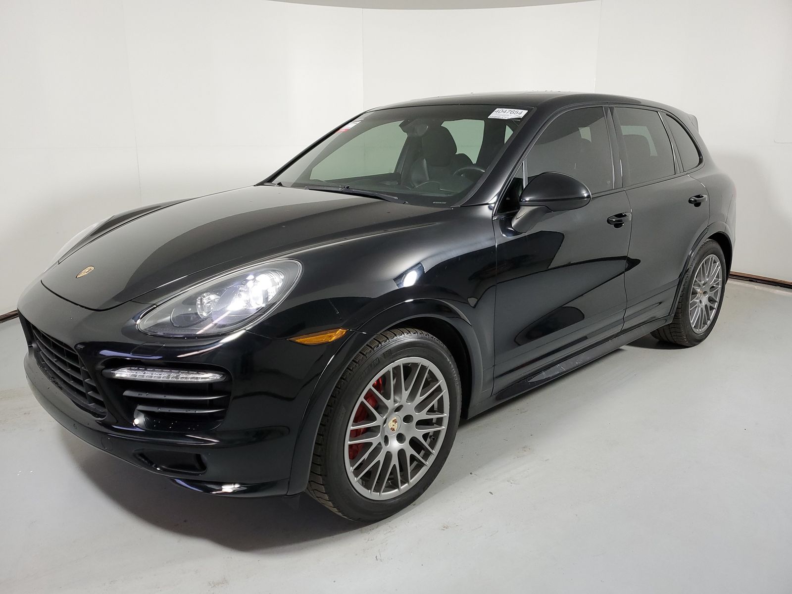 Cayenne 2013. Порше кайен 2013. Белый порше кайен 2013. Порше кайен s 2013. Порше кайен 2013г.