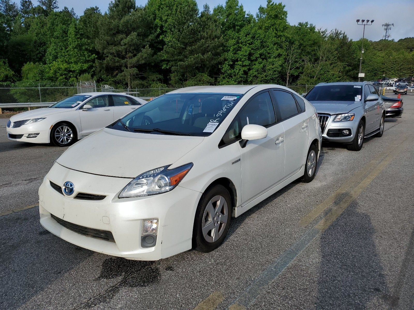 Toyota prius 2011
