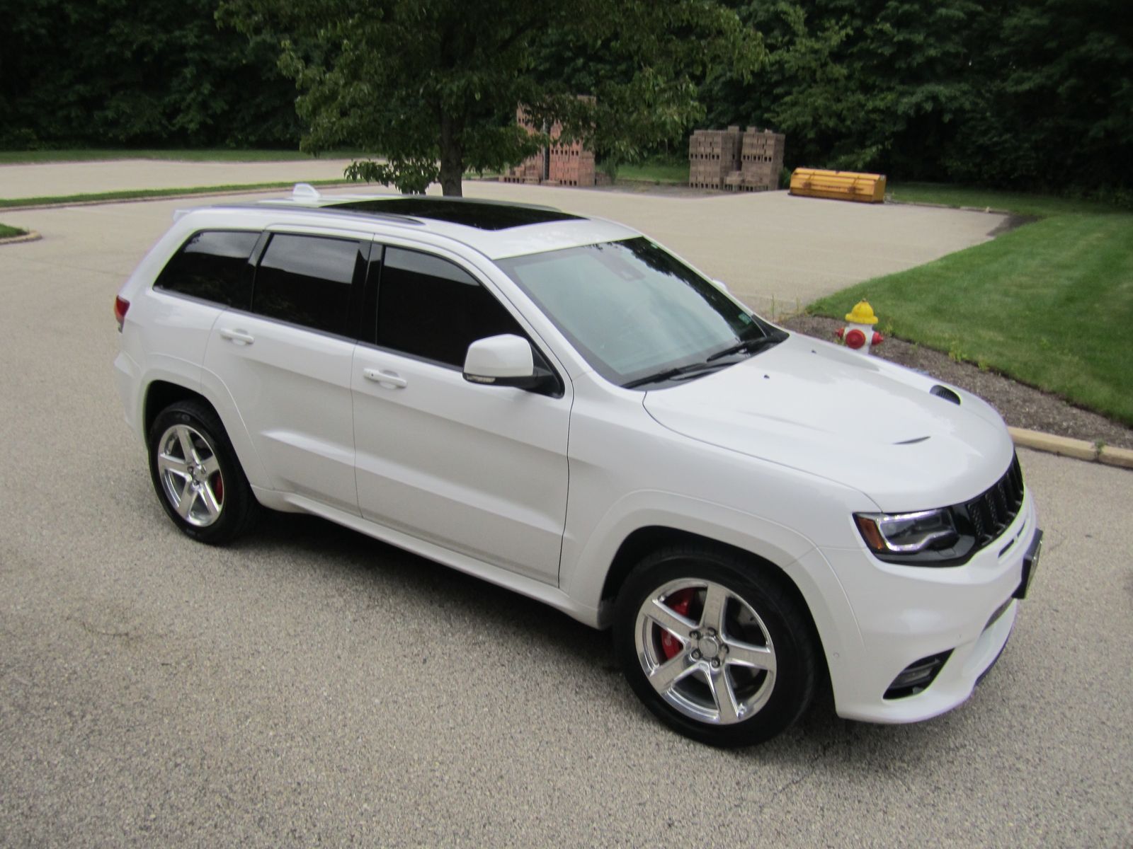 JEEP SRT - 7