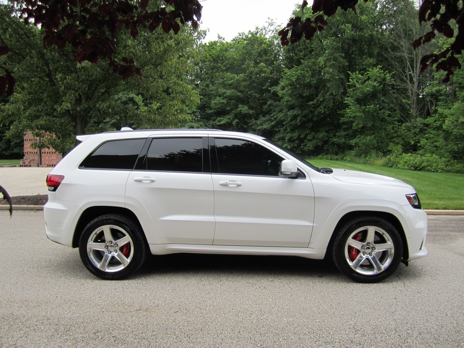 JEEP SRT - 8
