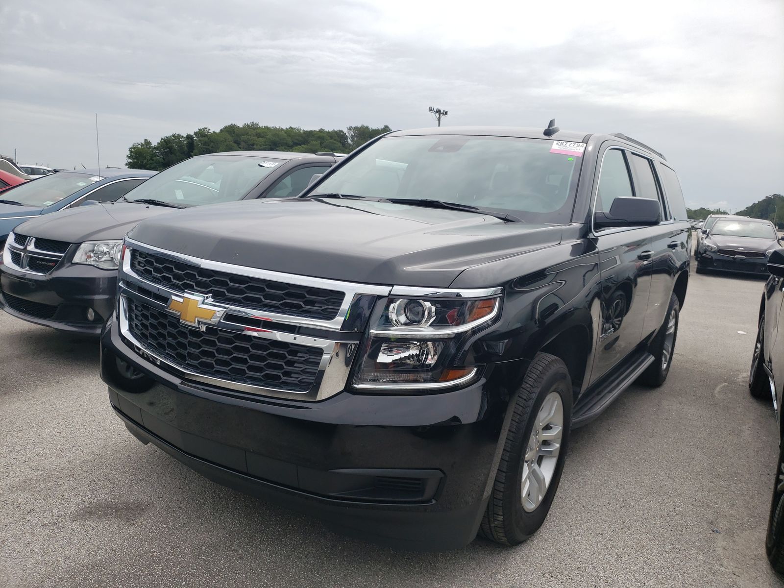 2020 CHEVROLET TAHOE 4X4 V8 LT 1GNSKBKC0LR203435 Купить на Аукционе в США с  Доставкой в Украину