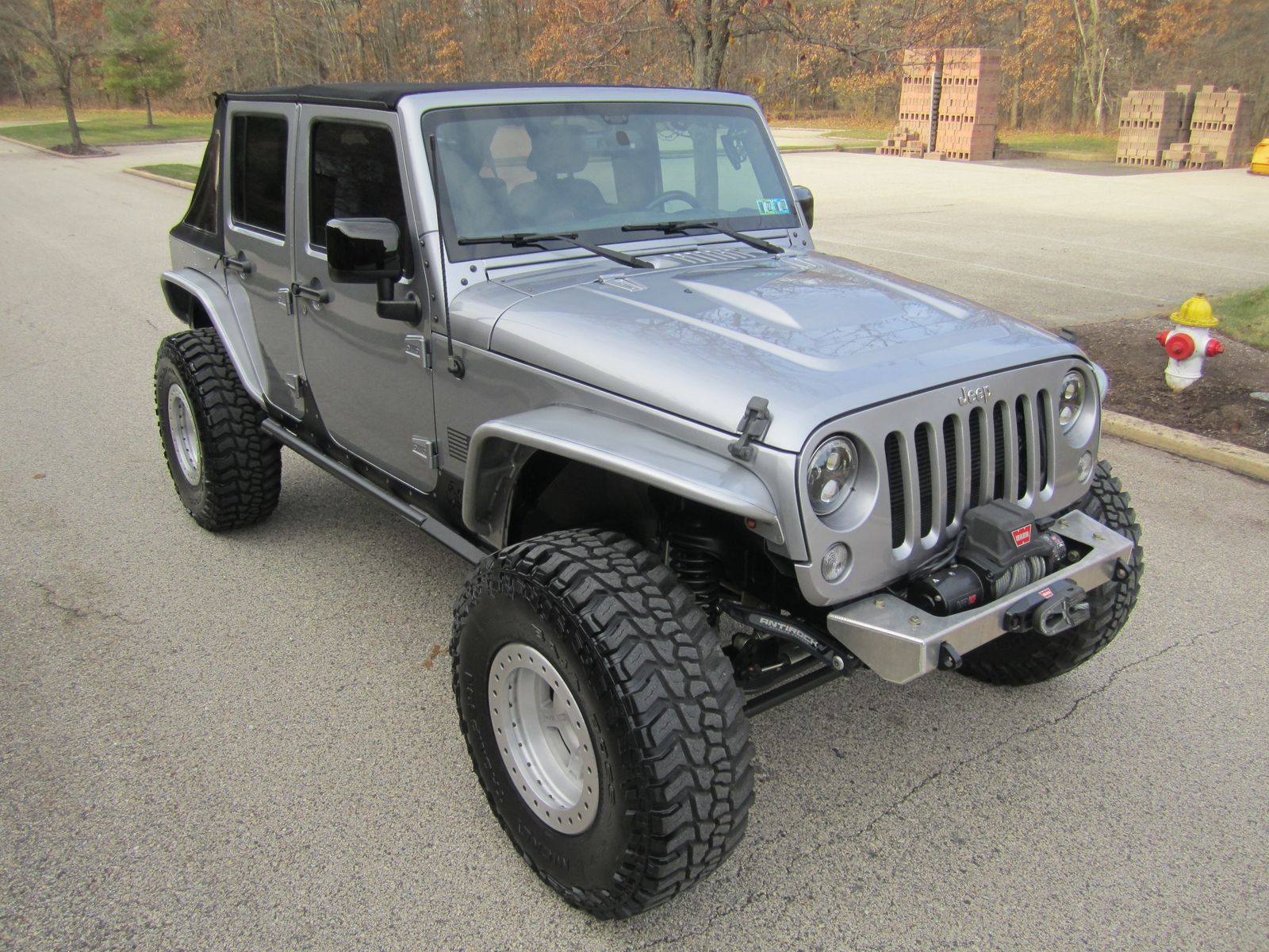 JEEP SAHARA - 3