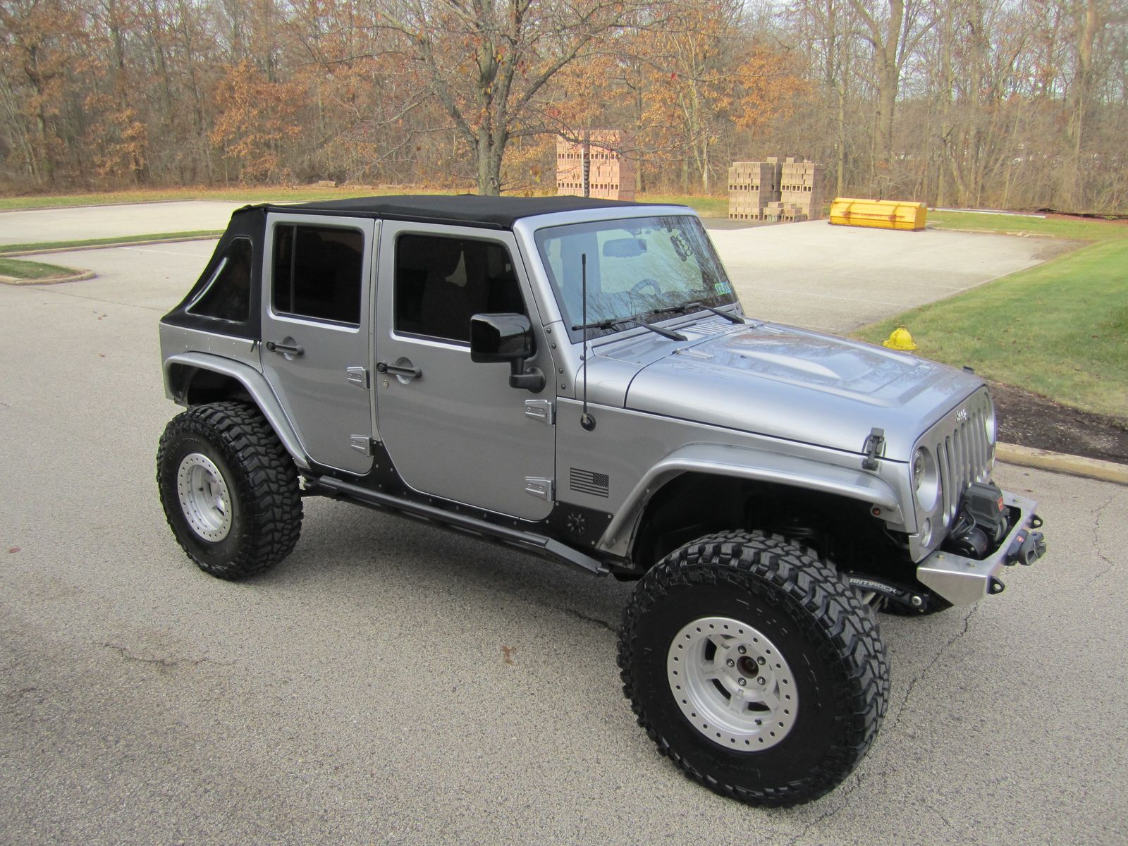 JEEP SAHARA - 7