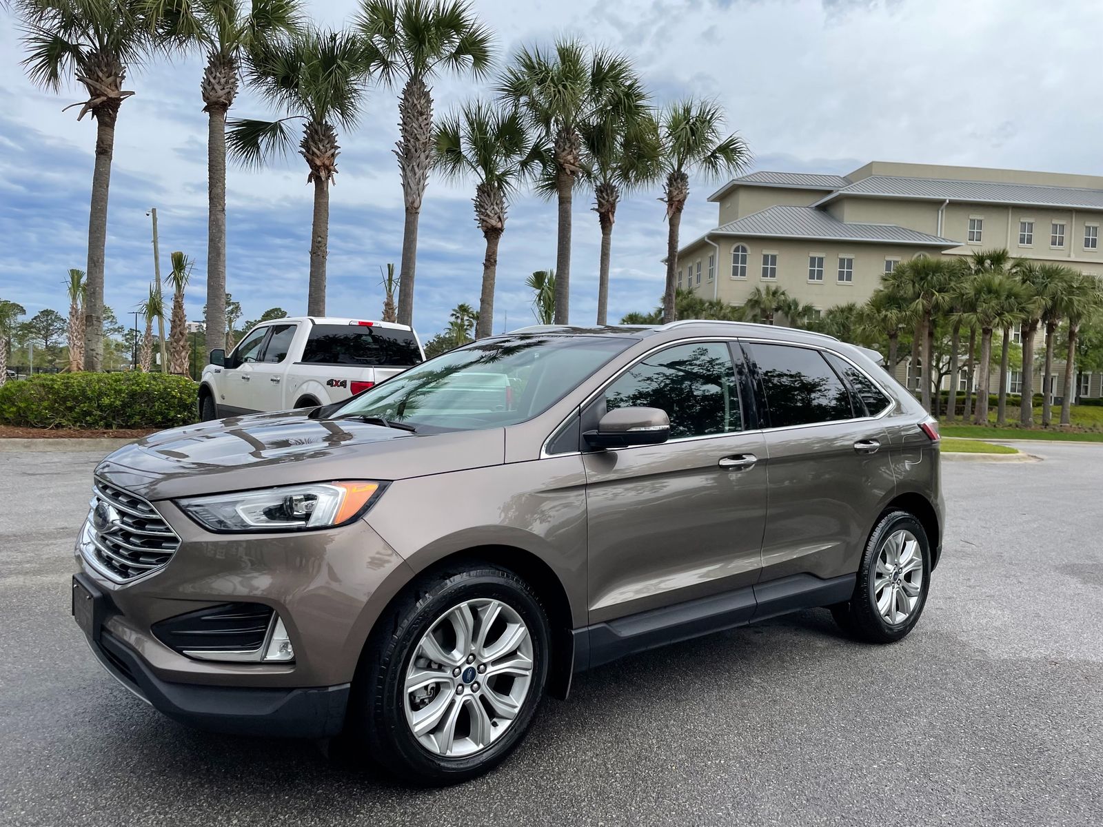 2019 Ford Edge Titanium