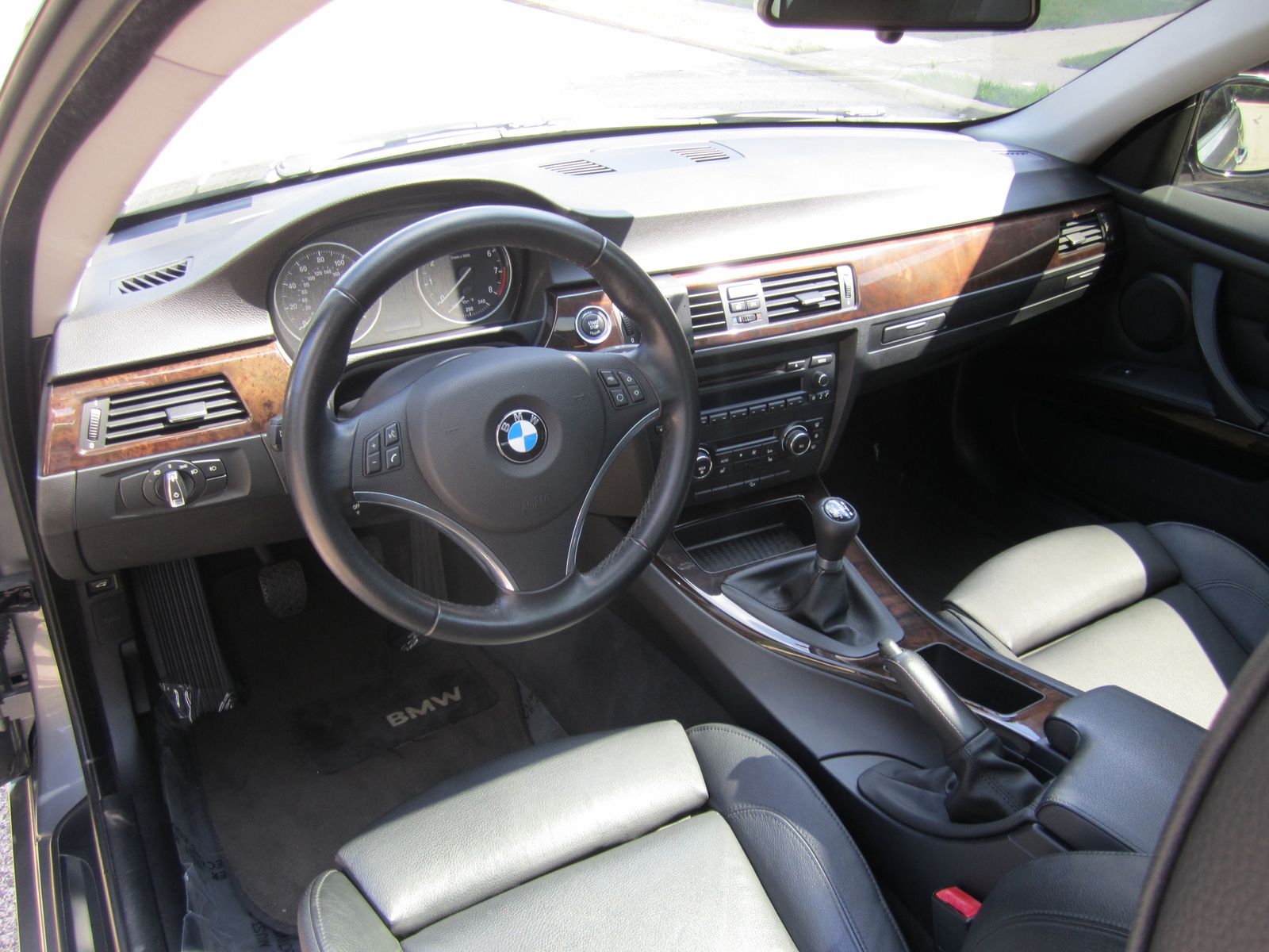 2011 BMW 3 Series 328i xDrive AWD