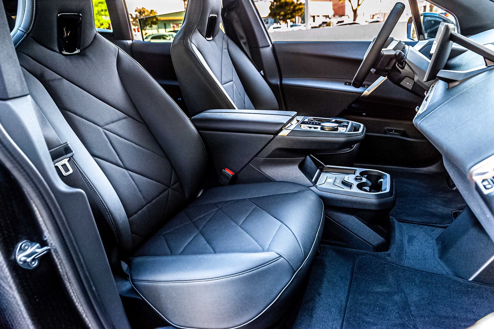 2022 BMW iX xDrive50 AWD